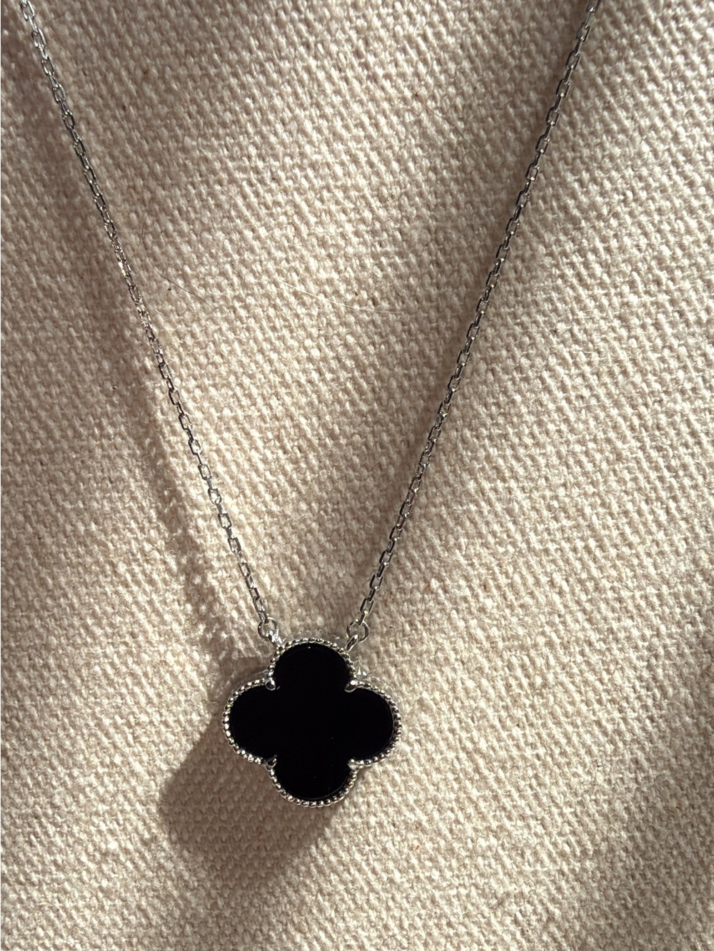 925 Sterling Silver Reversible Black & Mother-of-Pearl Clover Quatrefoil Necklac
